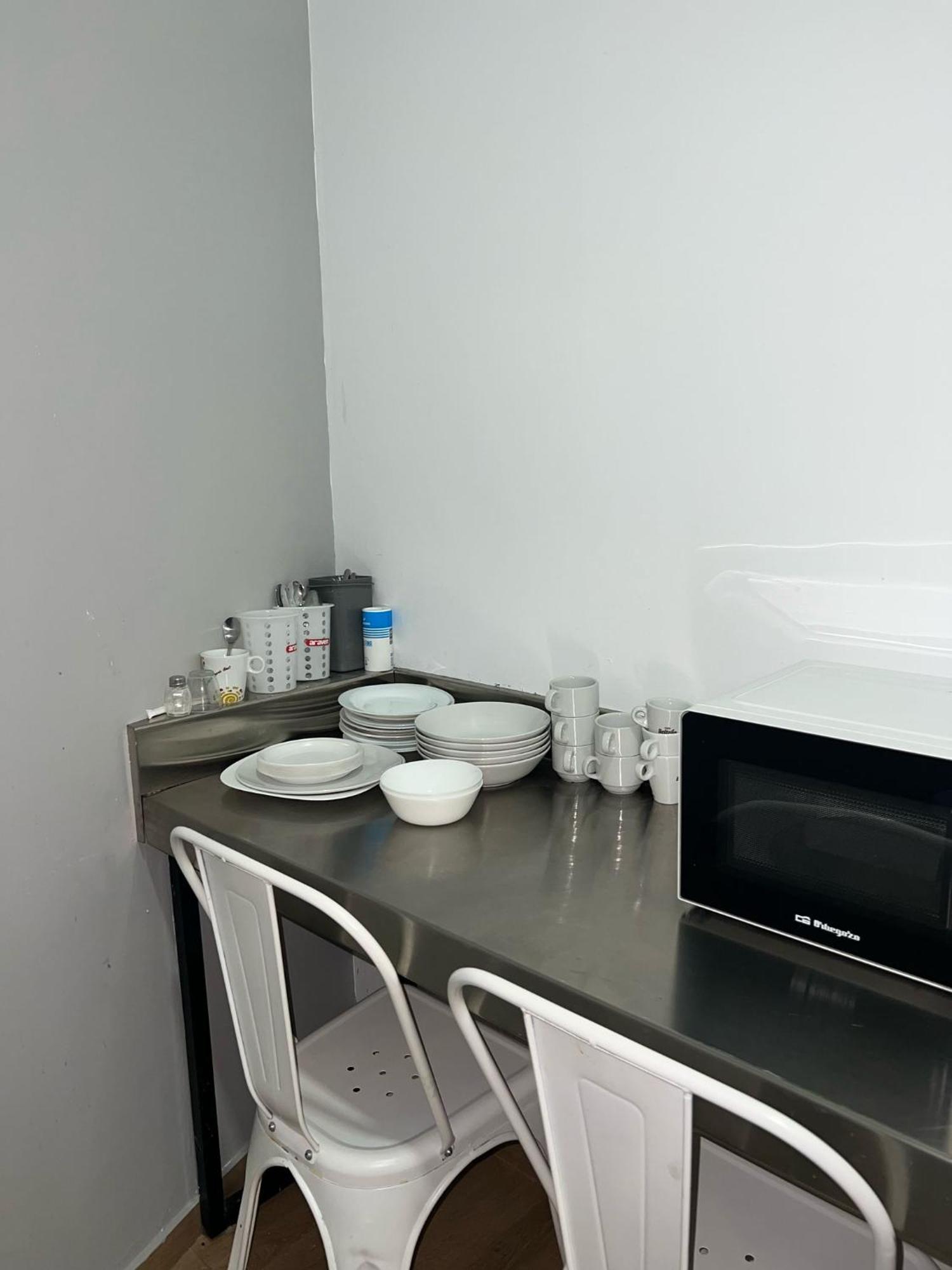 & Arts Hostel
